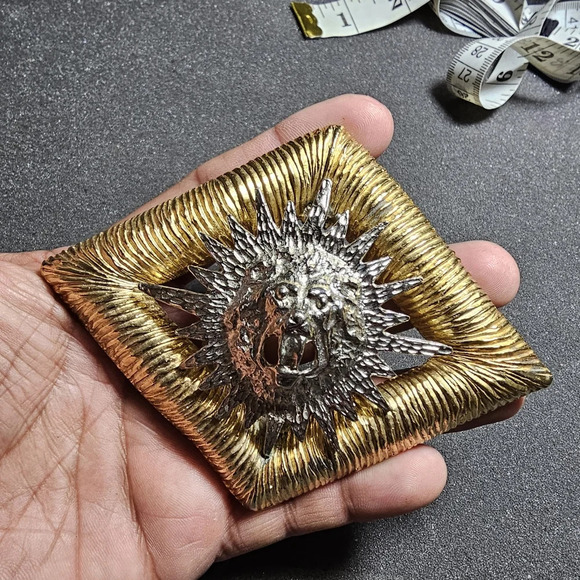Vintage Brass/Silver Tone Diamond Shaped Belt Buckle Sun Burst With Face see pic - Picture 1 of 10